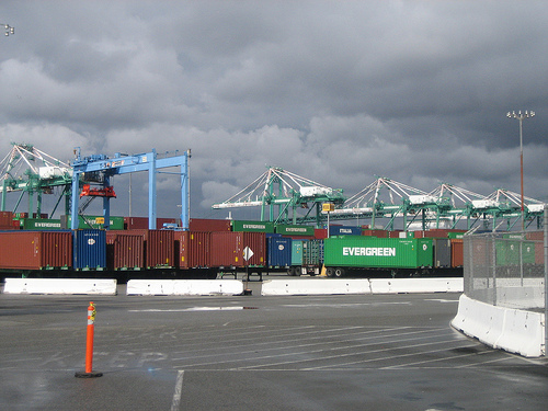 The Port of Los Angeles.  Photo:##http://www.flickr.com/photos/ethanz/3267480659/in/photostream/##Ehtanz##