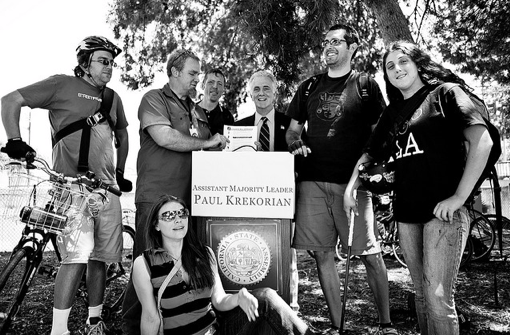 Paul Krekorian poses with cyclists after a press event for AB 766 IN 2009.  Photo:##http://www.flickr.com/photos/alexbct/3513993315/##Alex Thompson/Flickr##
