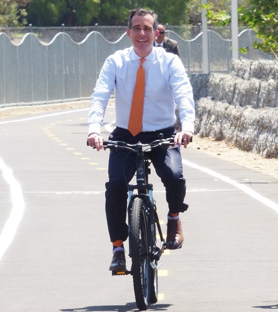 Editorial: Mayor Garcetti, Time to Get Serious About the Climate Crisis