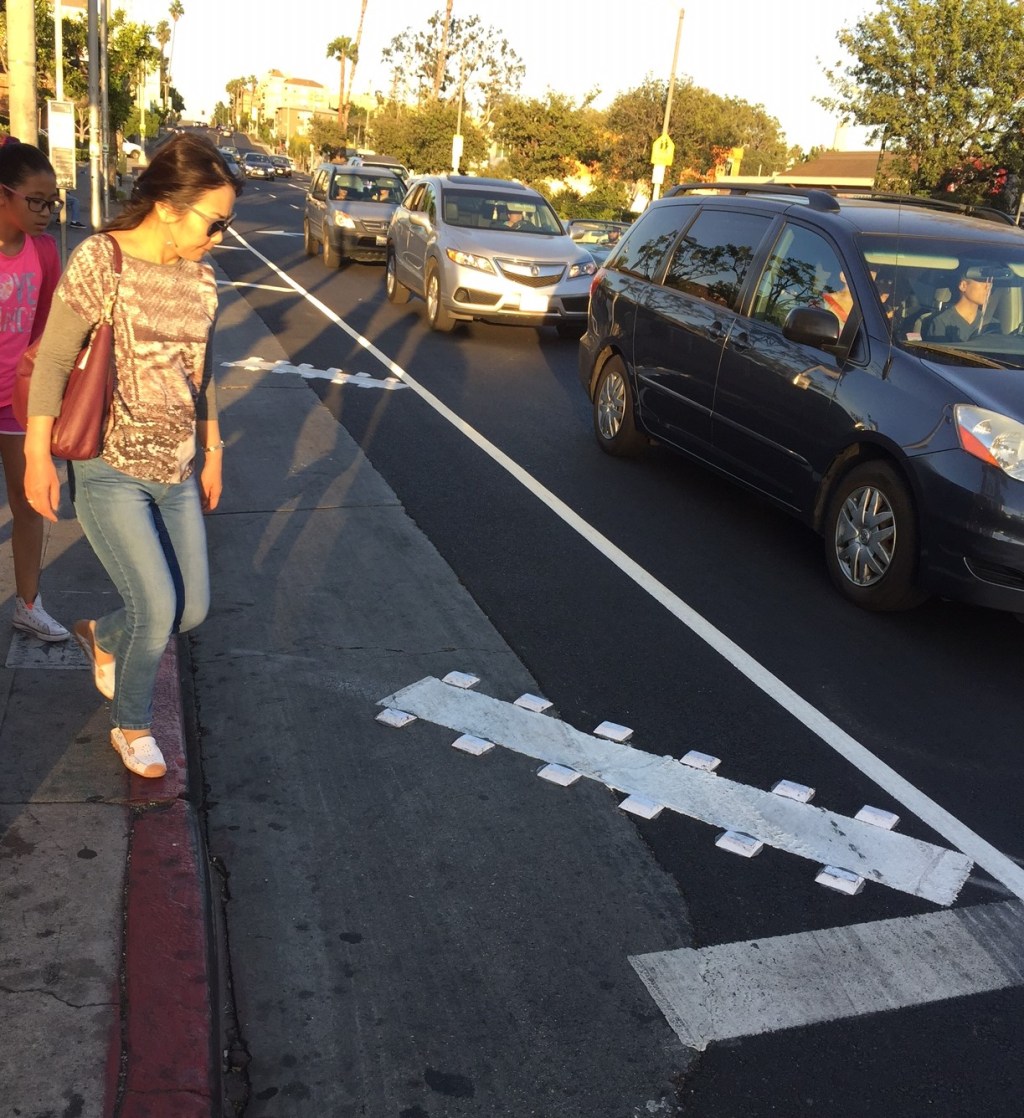 Vision Zero Painted Curb Extensions Come to Koreatown’s 3rd Street