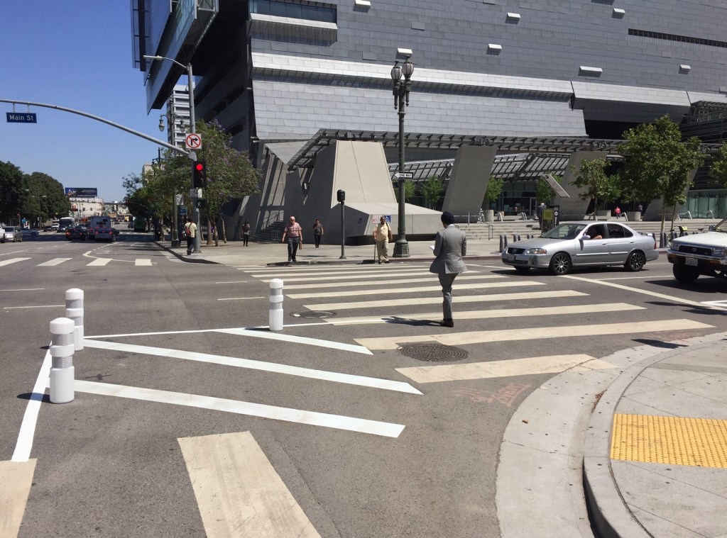Eyes on the Street: New Painted Curb Extension Across from L.A. City Hall