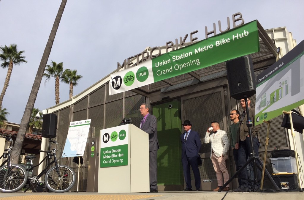 Metro Opens Union Station Bike Hub