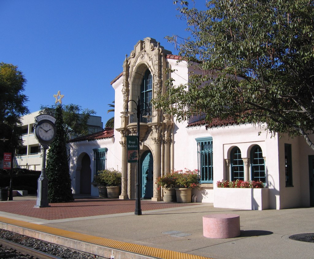 Metro Committee Supports Keeping Claremont Metrolink Station