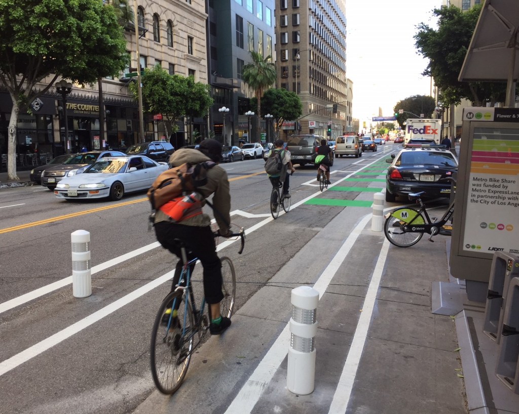 Eyes on the Street: New 7th Street Protected Lane in DTLA