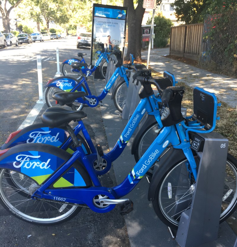 Bill to Increase Use of Zero-Emission Vehicles Could Credit Uber, Lyft for Bike Miles