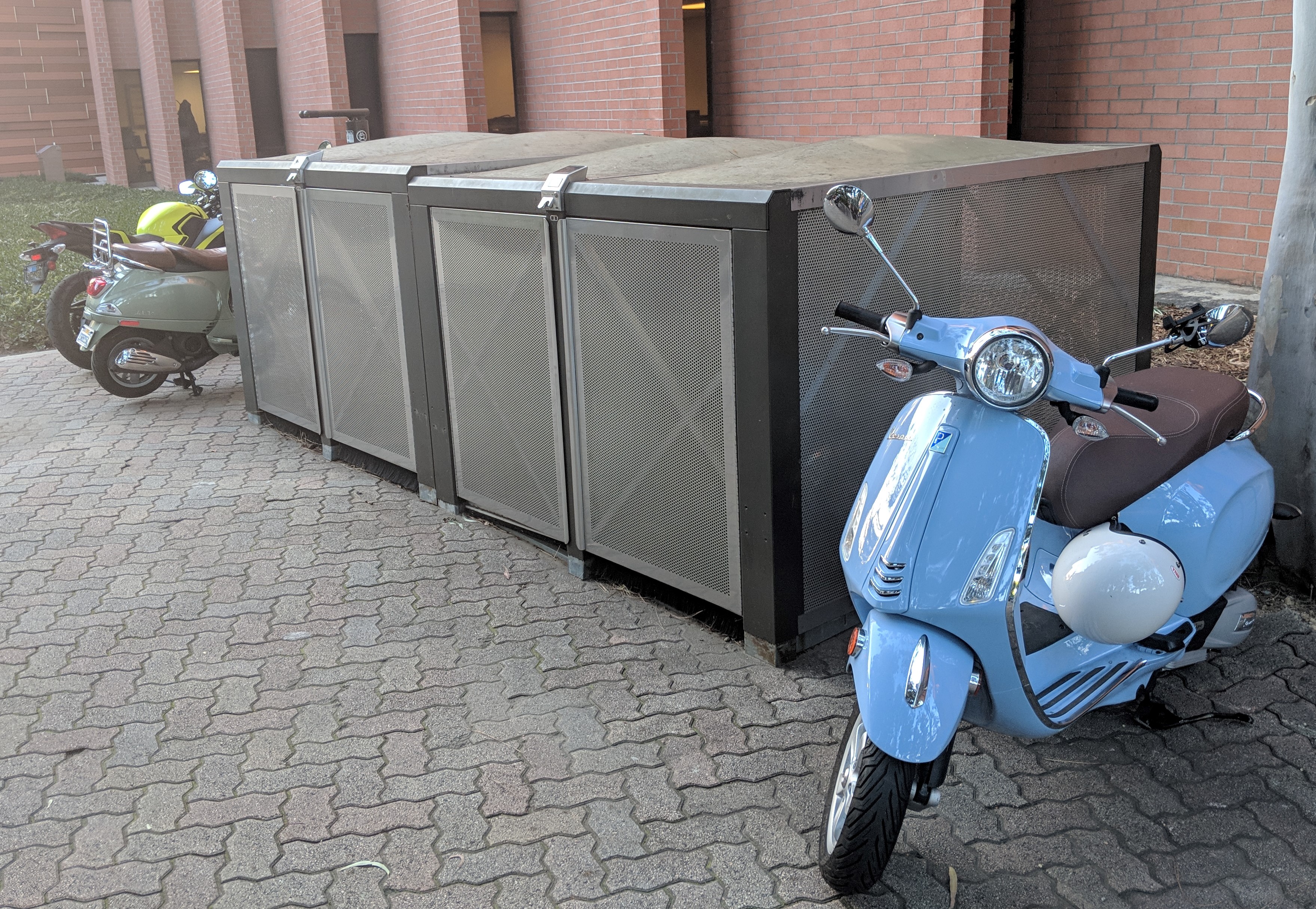 BikeLink lockers at UCLA. Photo: Streetsblog L.A.