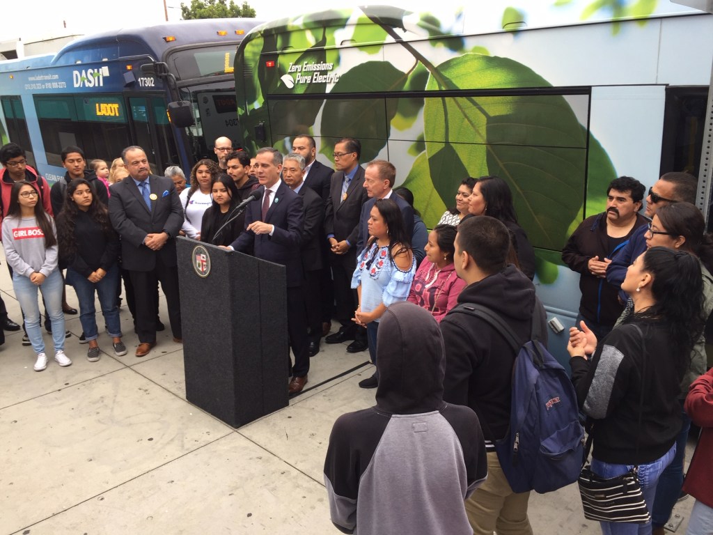 Students Ride Free on LADOT DASH Buses Starting This August