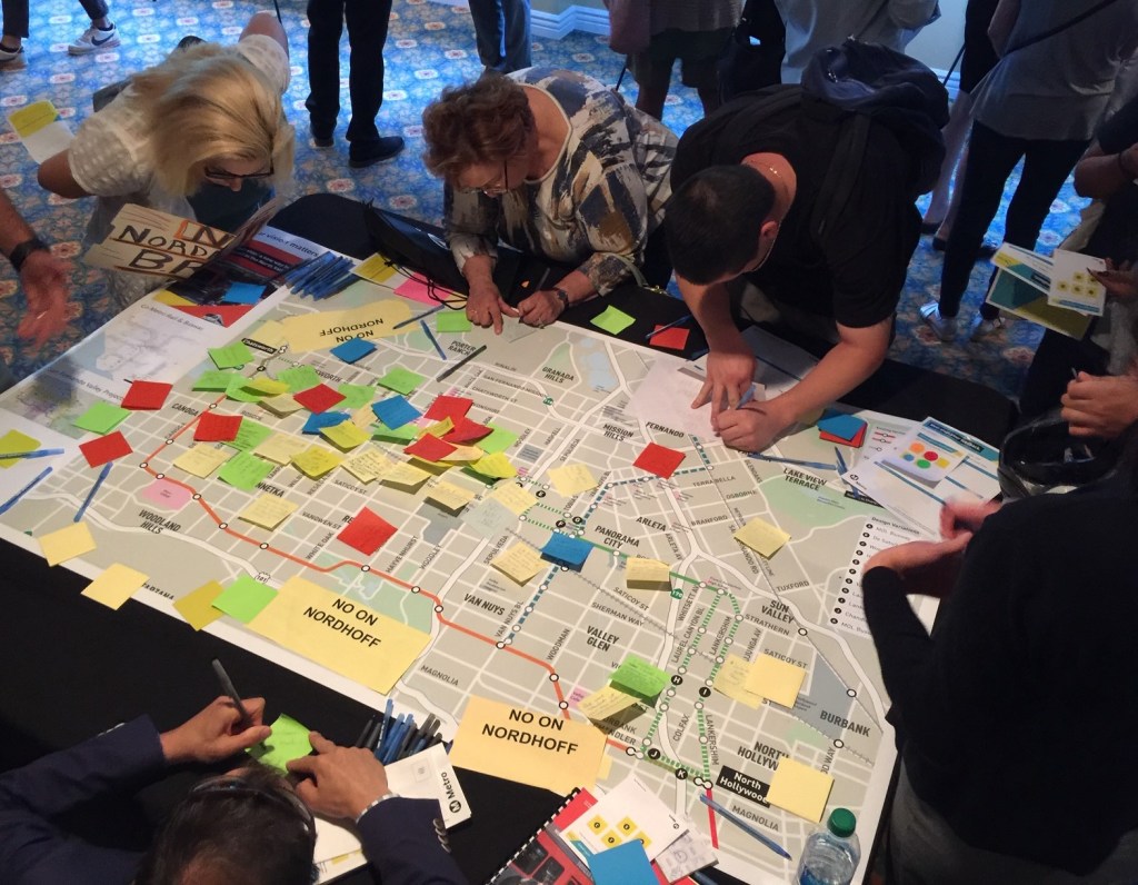 Vocal Anti-BRT Sentiment Dominated Metro Input Meeting in Northridge
