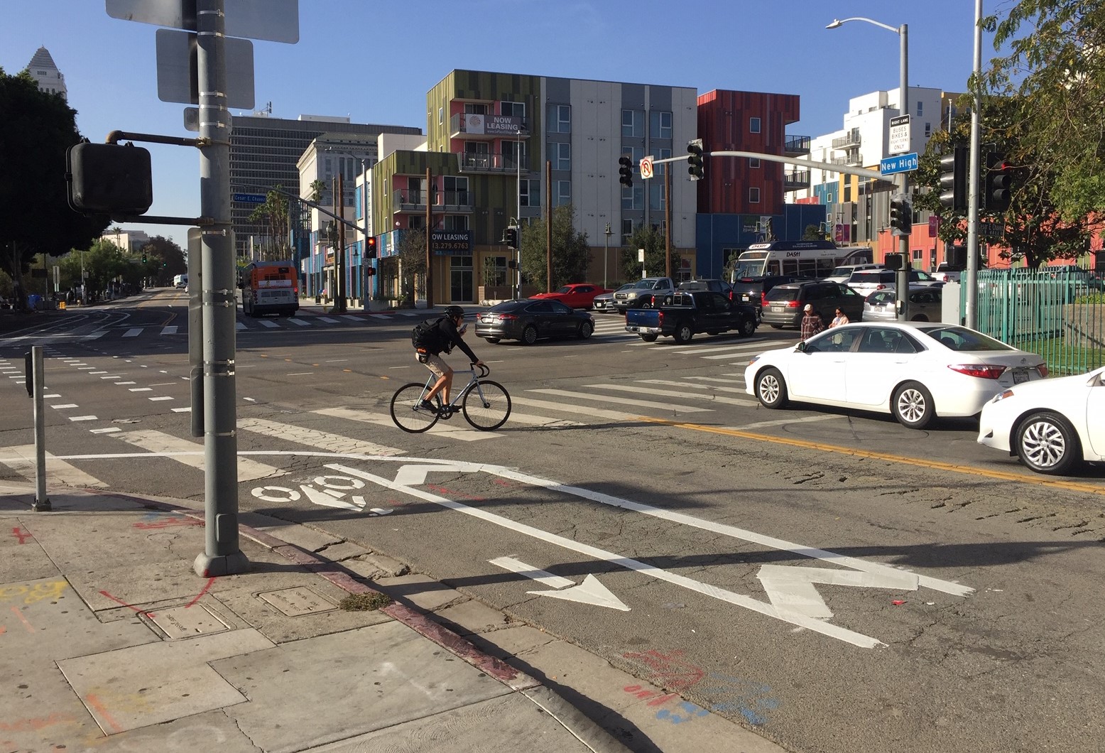 The northbound lane crosses Cesar Chavez ending at this short buffered stretch on New High Street in Chinatown
