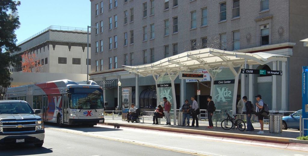Metro To Consider Left-Side Bus Boarding For Bus Rapid Transit Lines