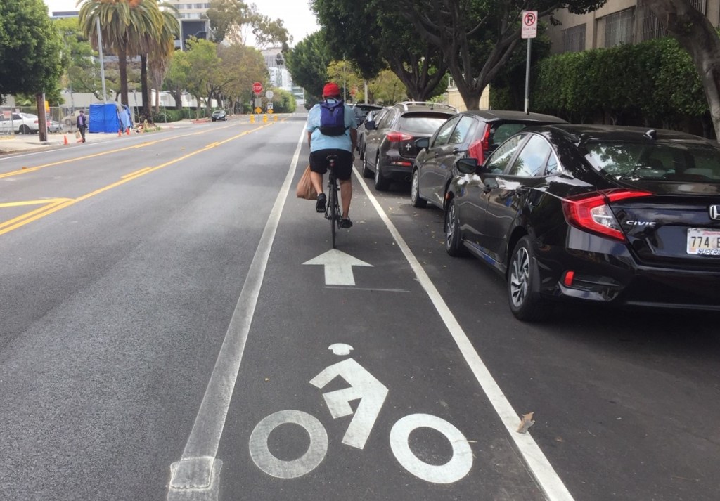 Eyes on the Street: New Bike Lanes on 7th Street in Koreatown