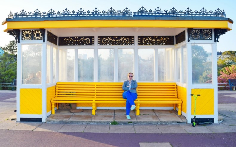 America: Show Us Your Best Bus Stops!