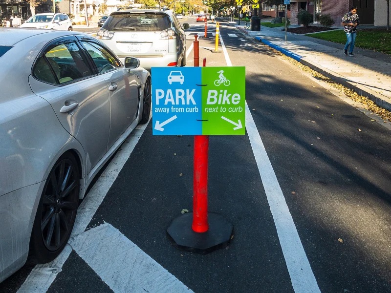 Study: Cycling is 10x More Important Than Electric Cars For Reaching Net Zero