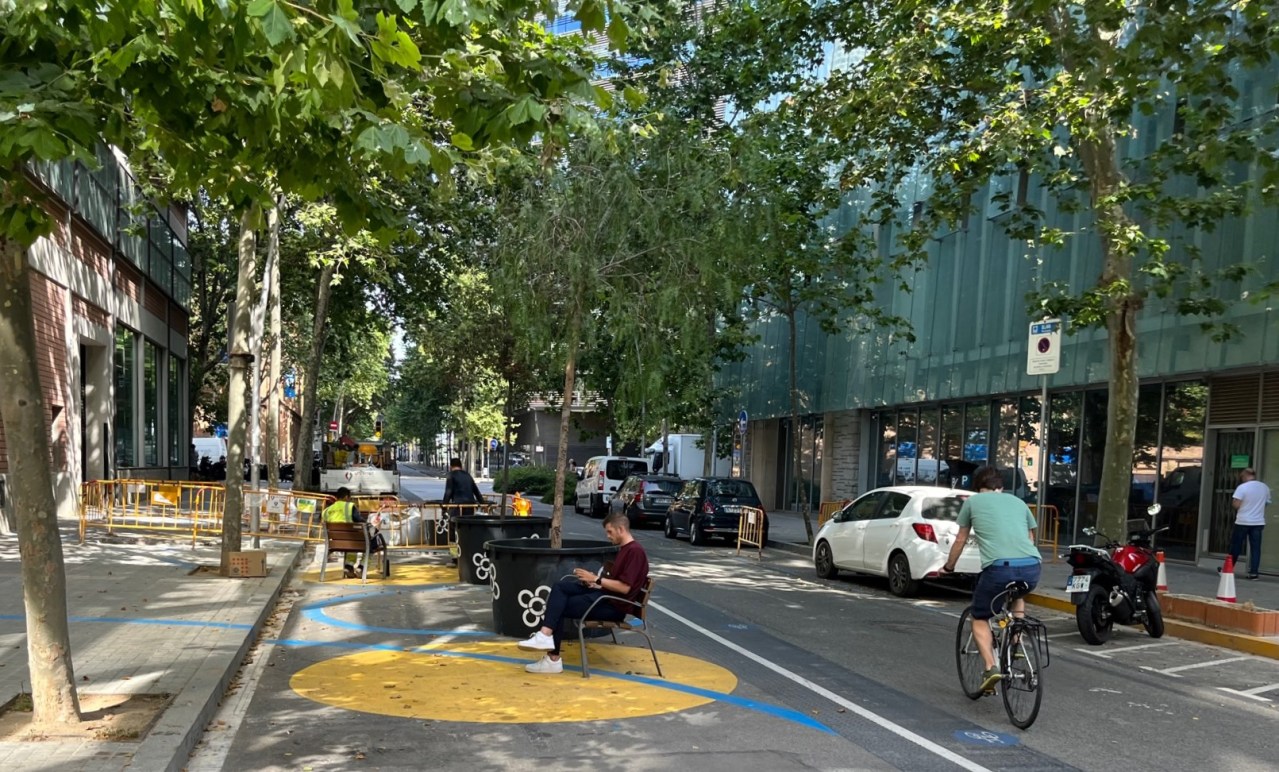 Barcelona super-block. Photo by Joe Linton/Streetsblog