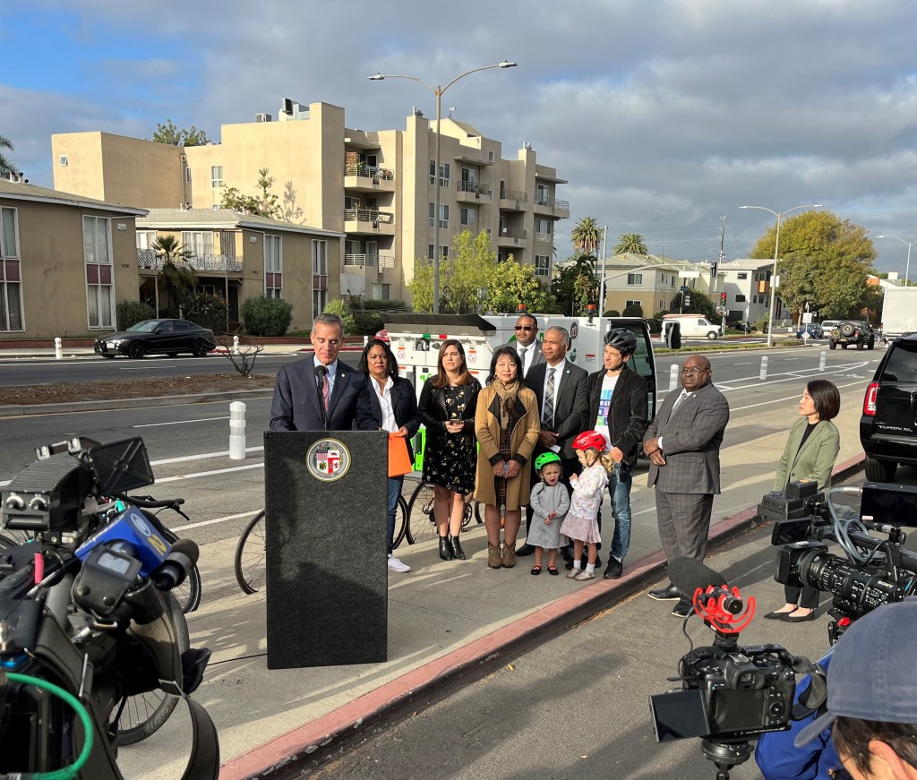 Garcetti Announces New ‘BLAST’ Bikeway Implementation Initiative