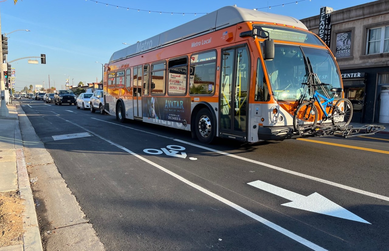 New bike lanes on Anaheim Street