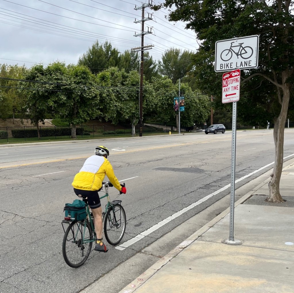 Eyes on the Street: L.A. City’s Three-Foot-Wide Bike Lane