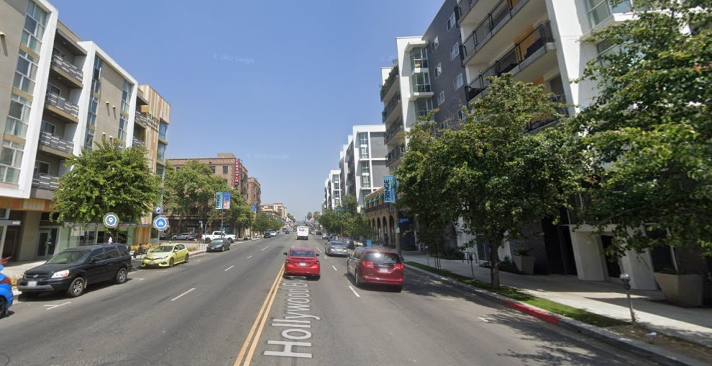 L.A. City Planning Protected Bike Lanes for Two Miles of Hollywood Blvd