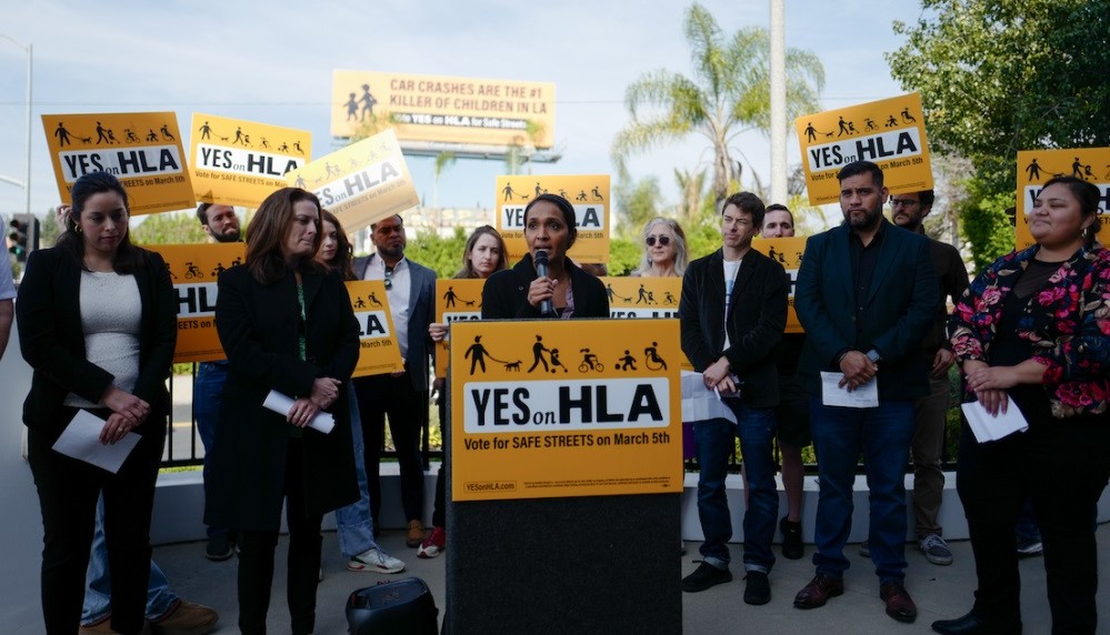 How to Defeat Car Culture in America’s Deadliest City for Pedestrians