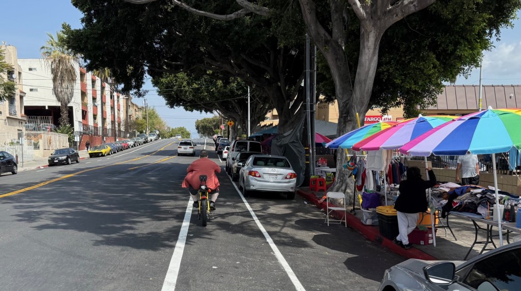 New Bike Lanes on Mission Road and Bonnie Brae Street