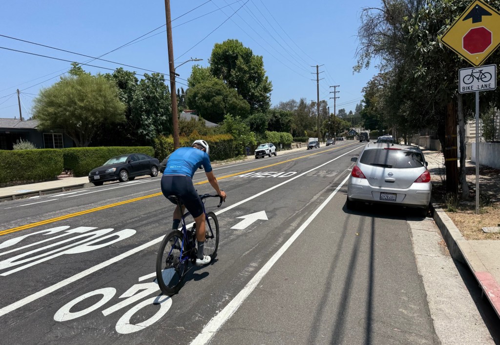 New Bike Lanes on Avenues 64 and 63 in Highland Park